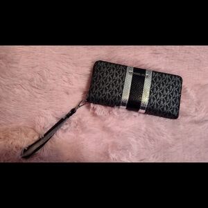 Michael Kors Black and Silver Wristlet